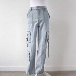 Roma Light Wash Cargo Wide-Leg Jeans